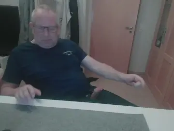 Cam4 Private Sex Chat of mdevbi