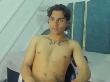 Cam4 Live Sex Cam of MattFiore