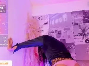 Cam4 Sex Chat of Miacavallii_