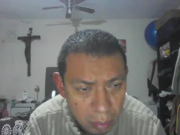 Cam4 Free Porn Cam of bycarlos00