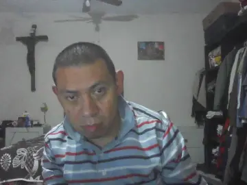 Cam4 Nude Webcam of bycarlos00