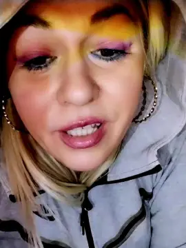 Cam4 Adult Video Chat of cagna25