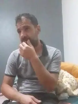 Hardfoyler from cam4