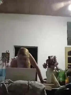 Parejasexxx2245 from cam4