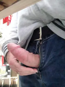 Cam4 Live Sex Cam of maritobisex72