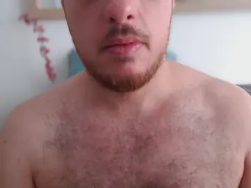 Cam4 Live Sex of Auburn_beard