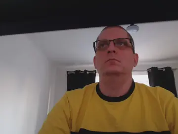 Obedient41 from cam4