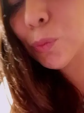 Cam4 Nude Webcam of Charlott31