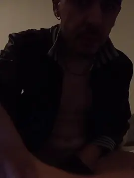 Cam4 Live Porn of SexyespboyDavid