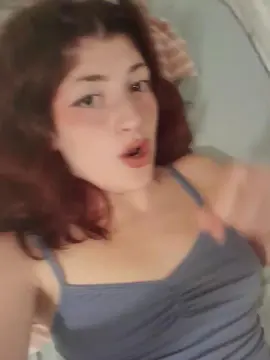 Cam4 Free Porn Cam of camila4993