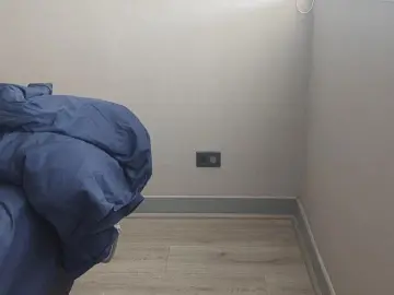 Cam4 Best Webcam of fitboy_cl