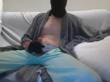 OmbraCremisi99 from cam4