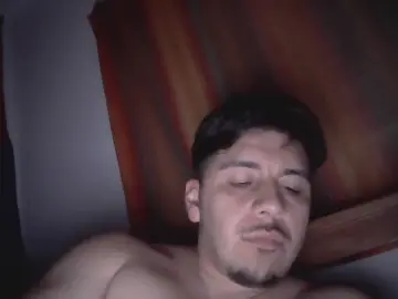 Cam4 Nude Webcam of matiaslol666