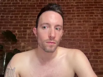 Cam4 Live Porn of xanderxnyc