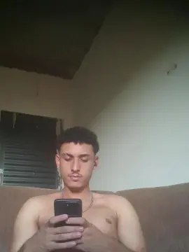 Cam4 Live Sex Cam of LucasFritz2304