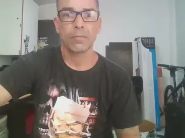 Cam4 Live Sex Cam of ksldiscretinhos