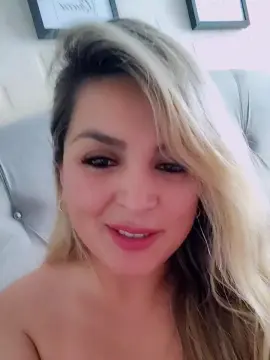 Cam4 Live Sex of Booooh00