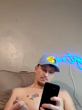 Cam4 Live Sex of PippyLongDickin