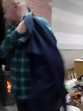 nakedworkbear2 from cam4