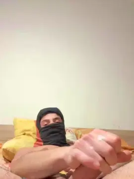 Cam4 Free Porn Cam of JeuneReb