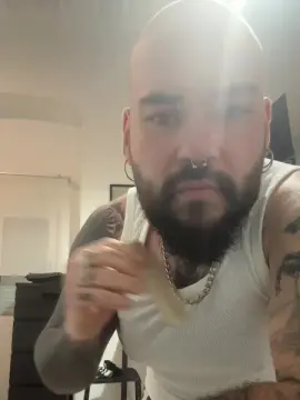 Cam4 Private Sex Chat of EXHETERO25