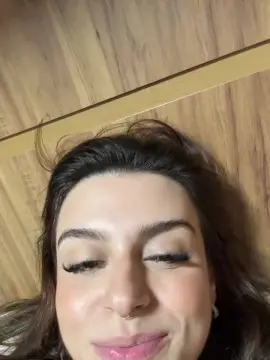 Cam4 Adult Webcam of barbiehot2