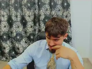 Cam4 Live Sex Cam of greekgod19