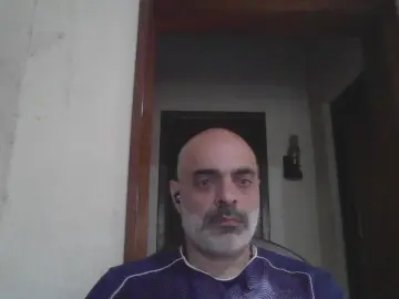 Cam4 Sex Cam of Guilloxx3