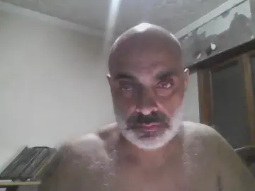 Cam4 Free Live Porn of Guilloxx3