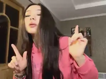 Cam4 Watch Live Sex Cams of LoreanSandoral