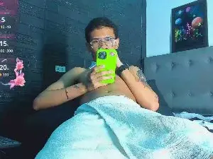 Cam4 Live Sex of Roman_Cartier