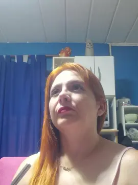 Cam4 Free Live Porn of dullcesitalove2