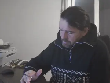 Cam4 Free Porn Cam of nicolas07a