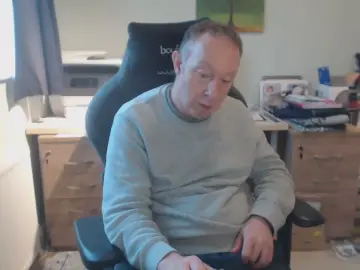 Cam4 Free Live Porn of wazza20