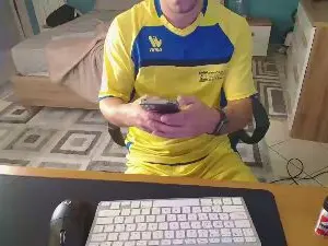 Cam4 Free Live Porn of alessand21