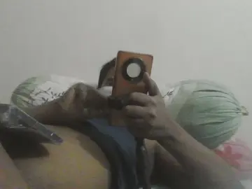 Cam4 Free Live Porn of Dondip