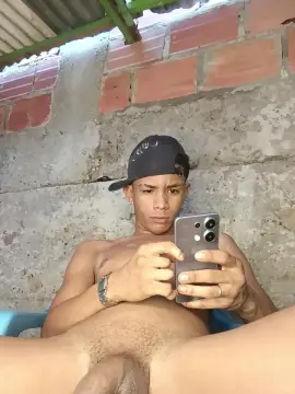 Cam4 Live Porn of blackmamba24cm5