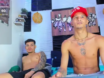 Cam4 Nude Webcam of AdamsyPitter