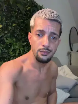 Cam4 Private Sex Chat of djoww92