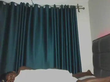 Cam4 Live Sex of Shayne_Akinyi