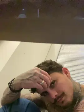 Cam4 Free Live Porn of Britoprivado97