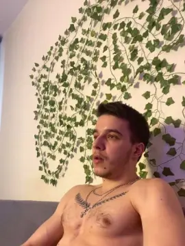 Cam4 Best Webcam of bravo_maestro