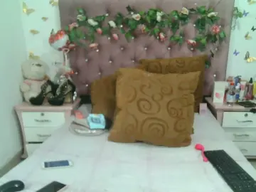 Cam4 Live Porn of ValeriaTsxx