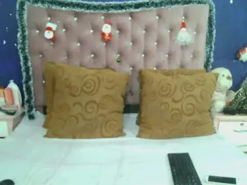 Cam4 Sex Chat of ValeriaTsxx