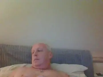 Cam4 Free Live Porn of nooch6699