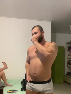 Cam4 Private Sex Chat of Romaninhoo