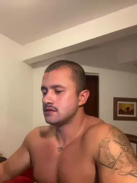 Cam4 Private Sex Chat of Romaninhoo