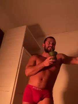 Cam4 Free Live Porn of Romaninhoo