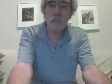 Cam4 Watch Live Sex Cams of CndNatTreasure