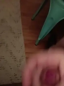 Cam4 Live Porn of DaddyHotCock69